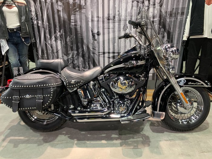 2003 Harley-davidson FLSTC HERITAGE SOFTAIL CLASSIC Black