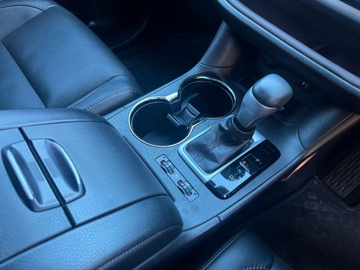 2017 Toyota Kluger Grande
