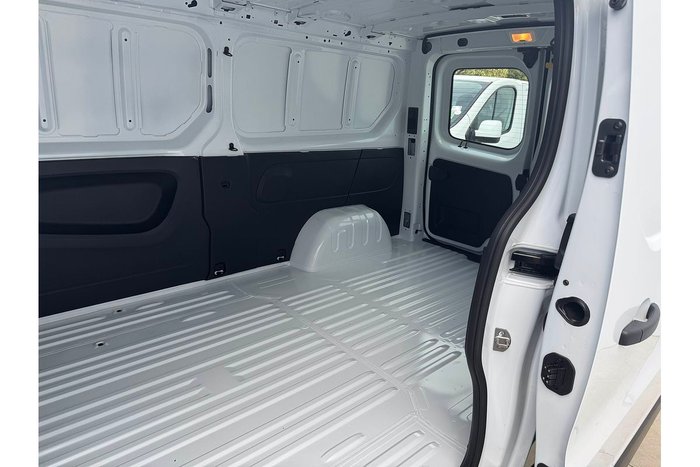 2024 Renault Trafic Premium