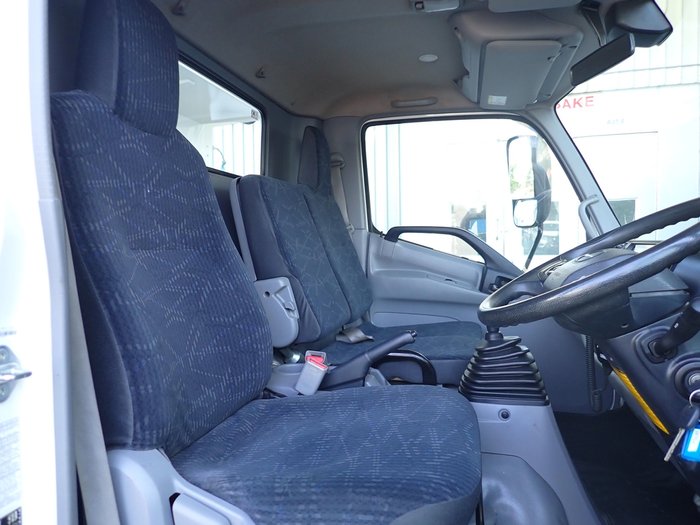 2022 HINO DUTRO 917 WHITE