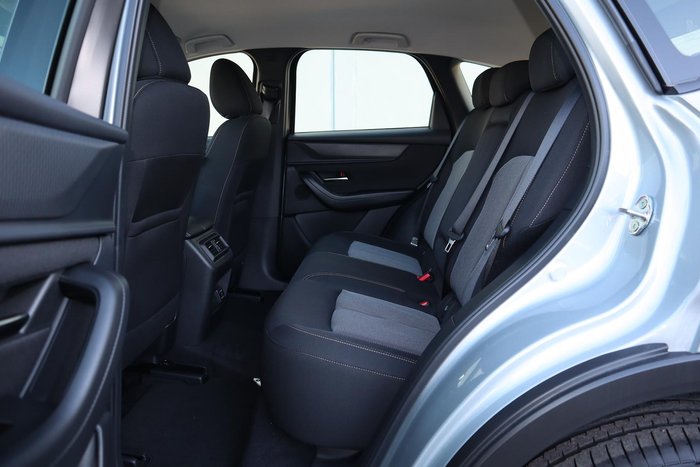 2025 Mazda CX-60 G40e Pure