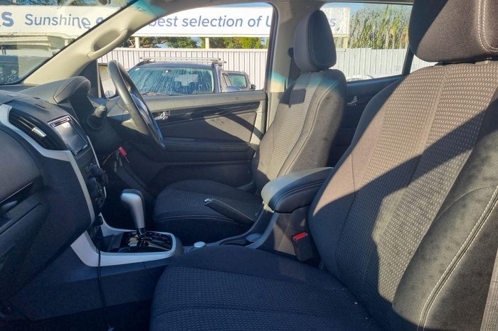 2020 Isuzu MU-X LS-M