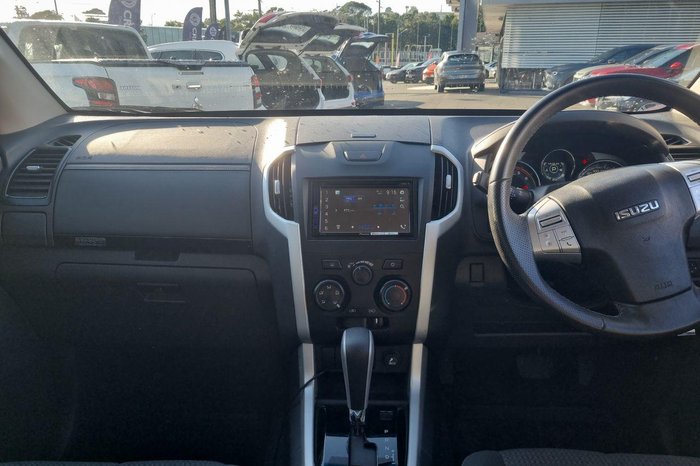 2020 Isuzu MU-X LS-M