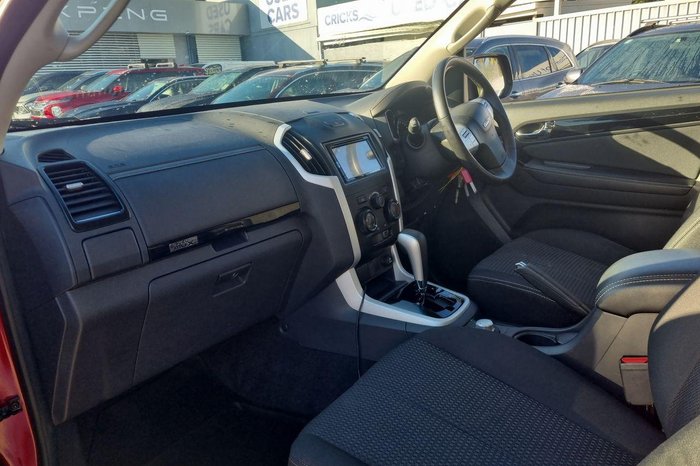 2020 Isuzu MU-X LS-M