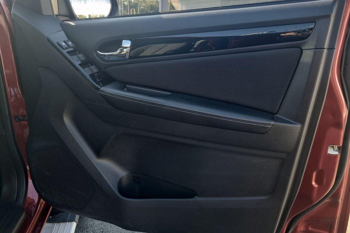 2020 Isuzu MU-X LS-M