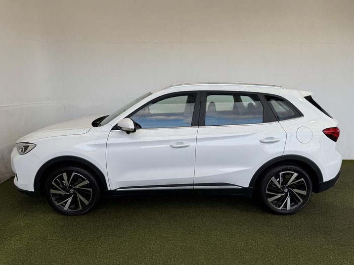 2024 MG ZS Essence Hybrid+