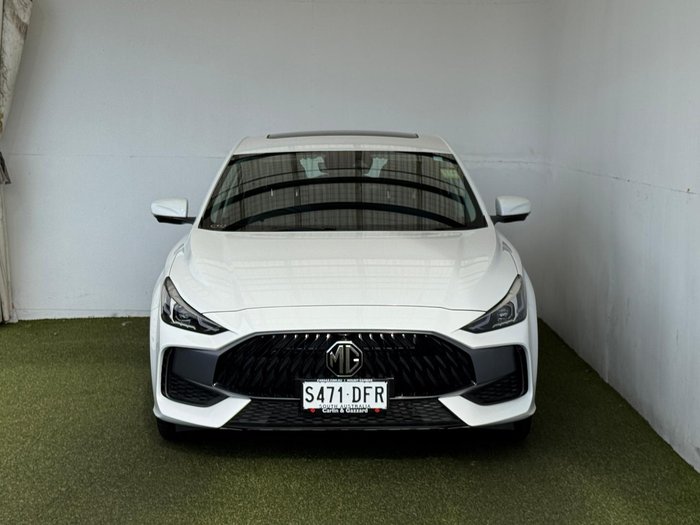 2024 MG MG5 Essence