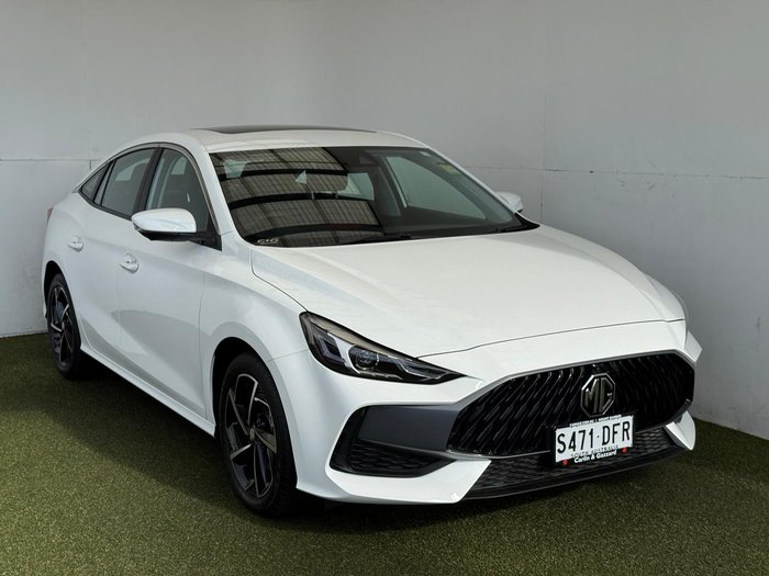 2024 MG MG5