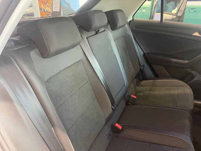 2025 Volkswagen T-Roc 110TSI Style