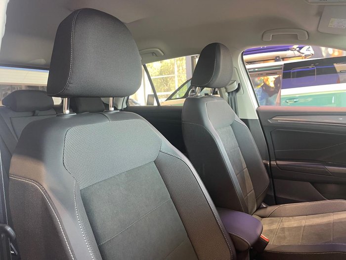 2025 Volkswagen T-Roc 110TSI Style