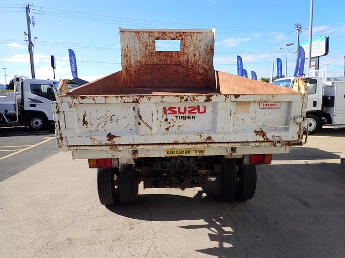 2018 ISUZU FRR 500 WHITE