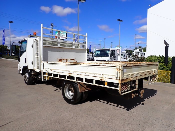 2016 ISUZU NPR 45-155 WHITE