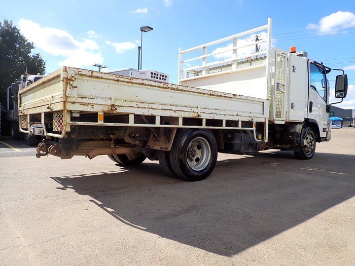 2016 ISUZU NPR 45-155 WHITE