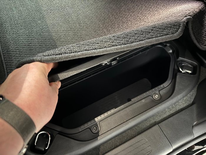 2024 RAM 1500 Laramie Sport RamBox
