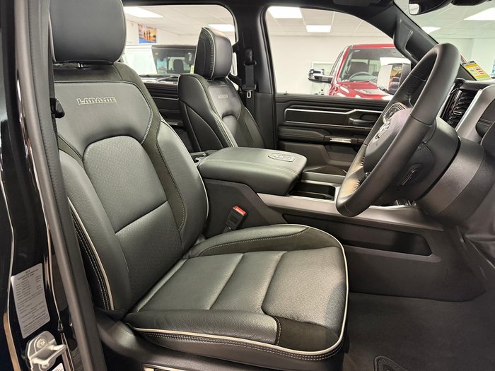 2024 RAM 1500 Laramie Sport RamBox