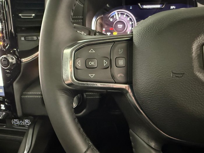 2024 RAM 1500 Laramie Sport RamBox
