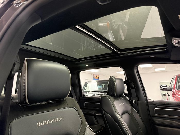 2024 RAM 1500 Laramie Sport RamBox