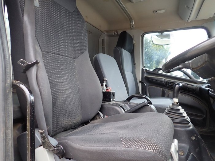 2016 HINO FE 1426 WHITE