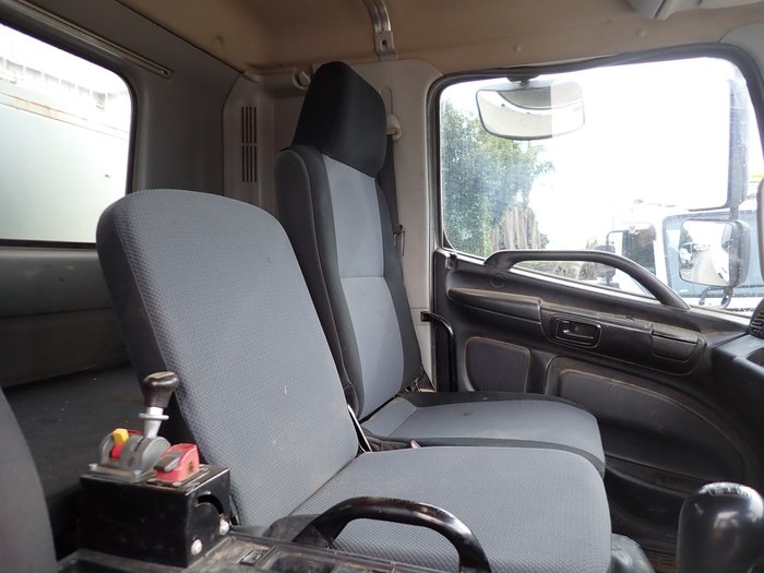 2016 HINO FE 1426 WHITE