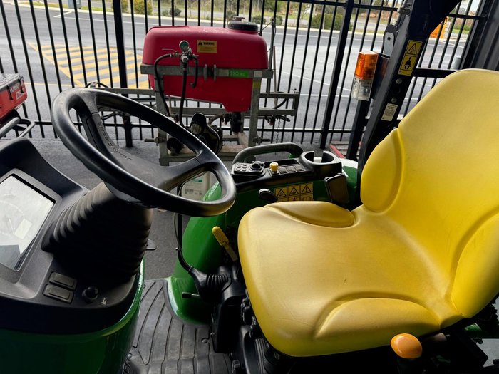 2019 John Deere 3045R