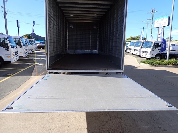 2016 ISUZU FRR 110-240 WHITE