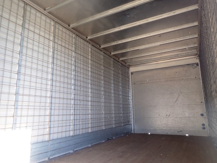 2016 ISUZU FRR 110-240 WHITE