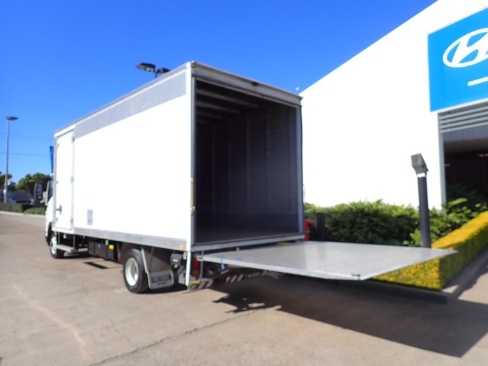 2016 ISUZU FRR 110-240 WHITE