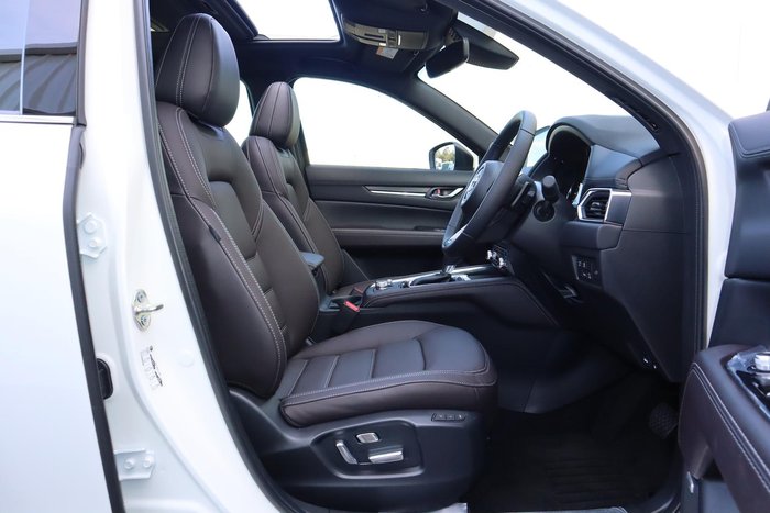 2025 Mazda CX-5 G25 Akera