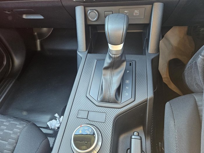 2025 Mitsubishi Triton GLX MV MY25 4X4 Dual Range White