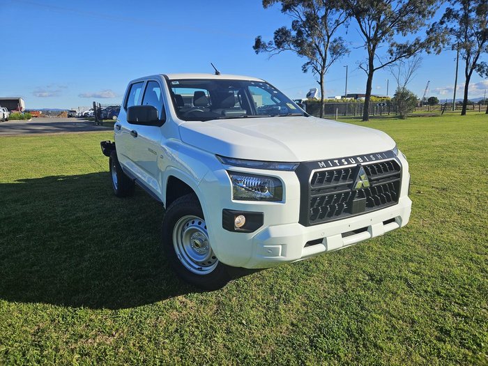 2025 Mitsubishi Triton GLX MV MY25 4X4 Dual Range White