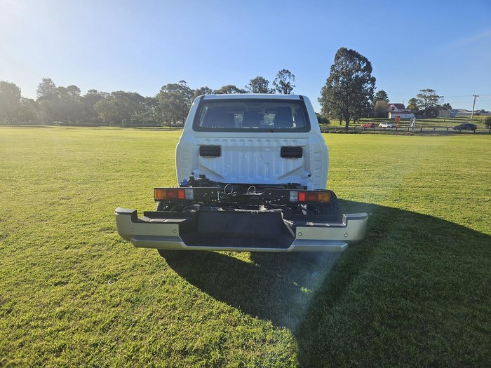 2025 Mitsubishi Triton GLX MV MY25 4X4 Dual Range White