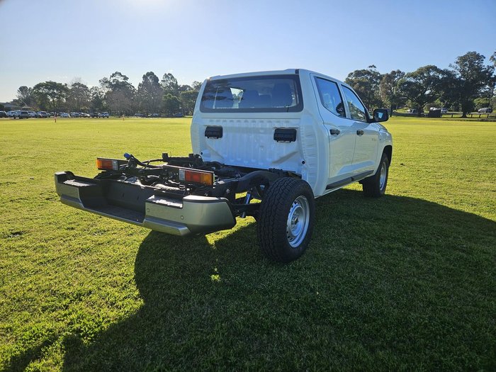 2025 Mitsubishi Triton GLX MV MY25 4X4 Dual Range White