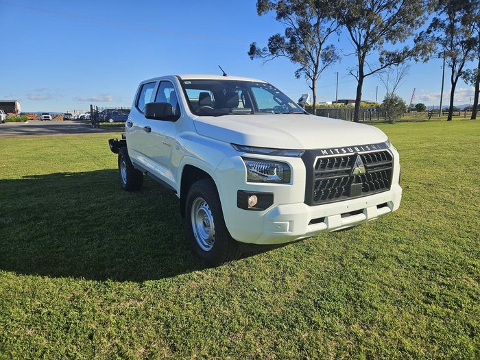 2025 Mitsubishi Triton GLX MV MY25 4X4 Dual Range White