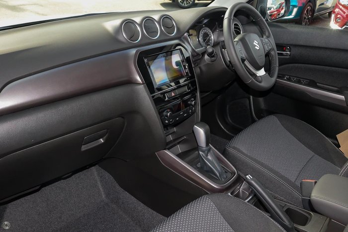 2024 Suzuki Vitara LY Series II Galactic Grey
