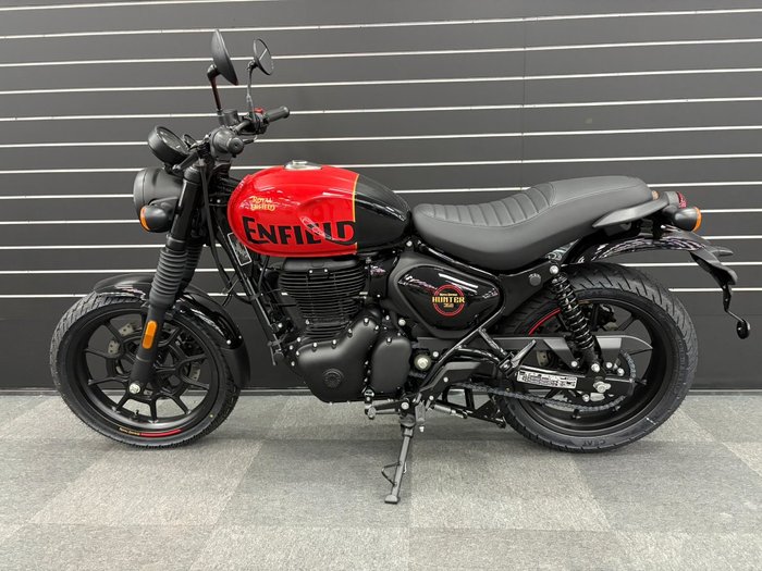 2024 Royal Enfield HUNTER 350 Red