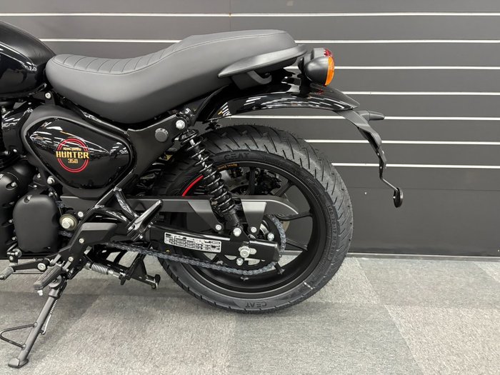 2024 Royal Enfield HUNTER 350 Red