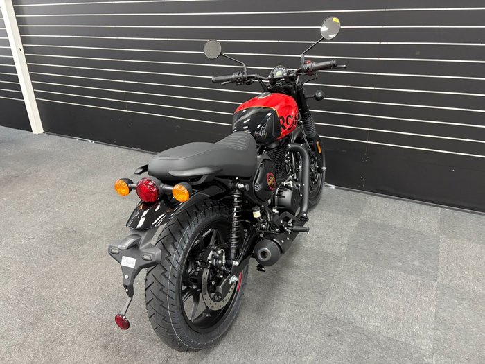 2024 Royal Enfield HUNTER 350 Red