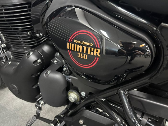 2024 Royal Enfield HUNTER 350 Red