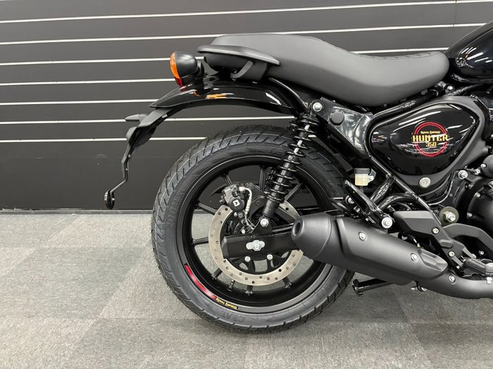 2024 Royal Enfield HUNTER 350 Red