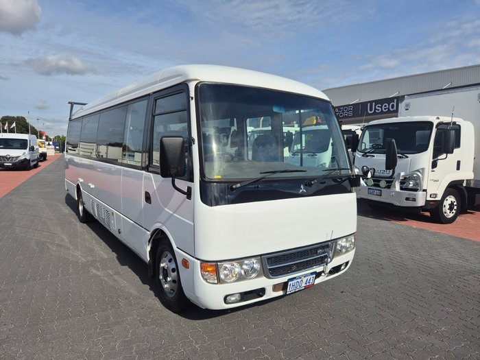 2020 Fuso Rosa Deluxe AUTO 25 Seater