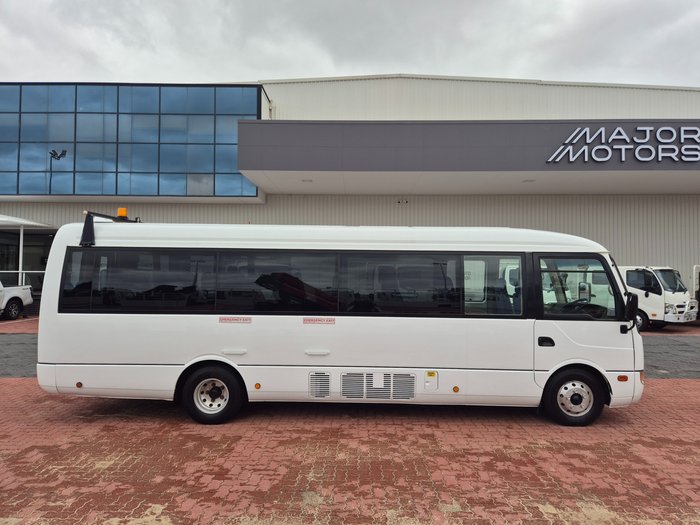 2020 Fuso Rosa Deluxe AUTO 25 Seater