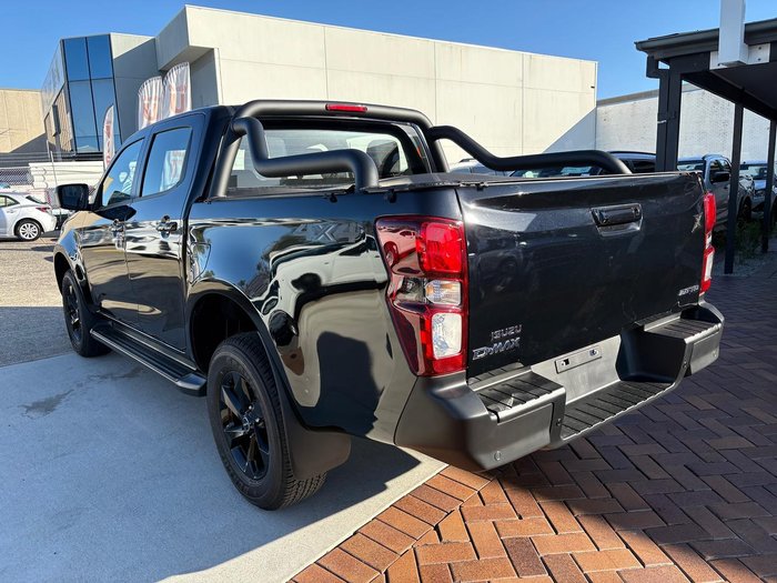 2025 Isuzu D-MAX X-RIDER