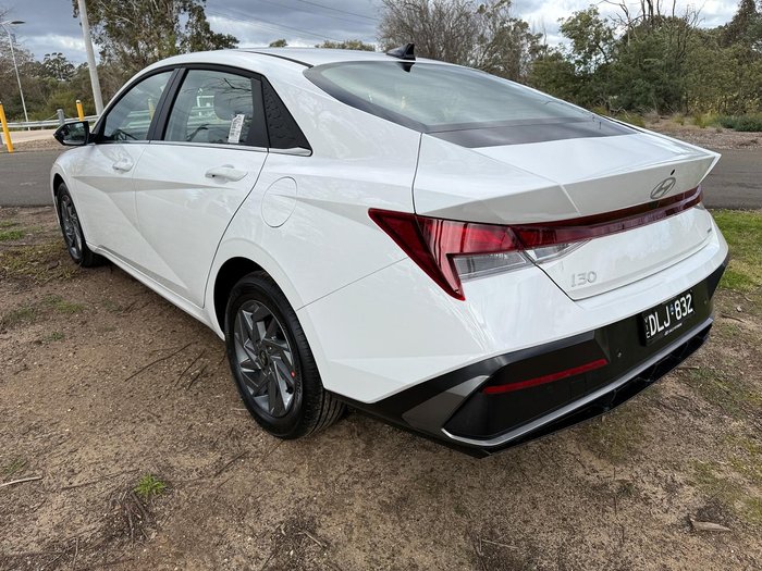 2025 Hyundai i30 Hybrid