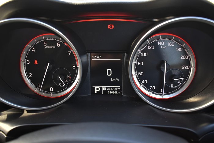 2023 Suzuki Swift GL AZ Series II Premium Silver