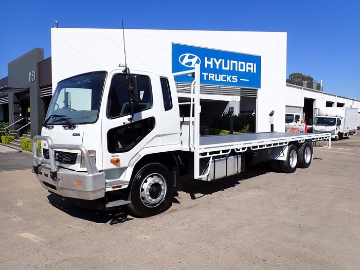 2017 MITSUBISHI FIGHTER 2427 WHITE
