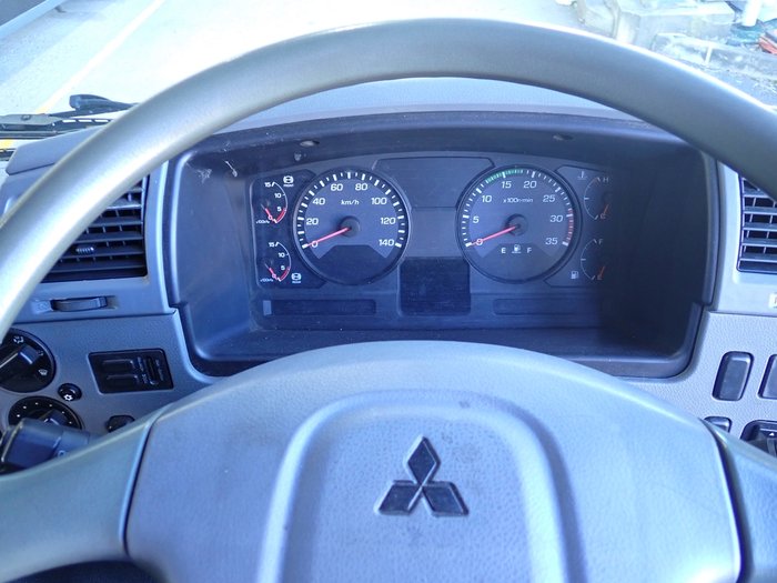 2018 MITSUBISHI FIGHTER 1427 WHITE