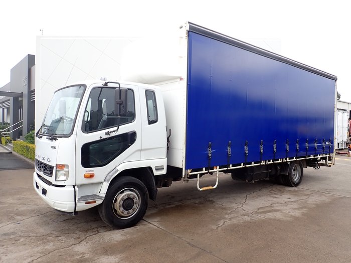 2018 MITSUBISHI FIGHTER 1427 WHITE