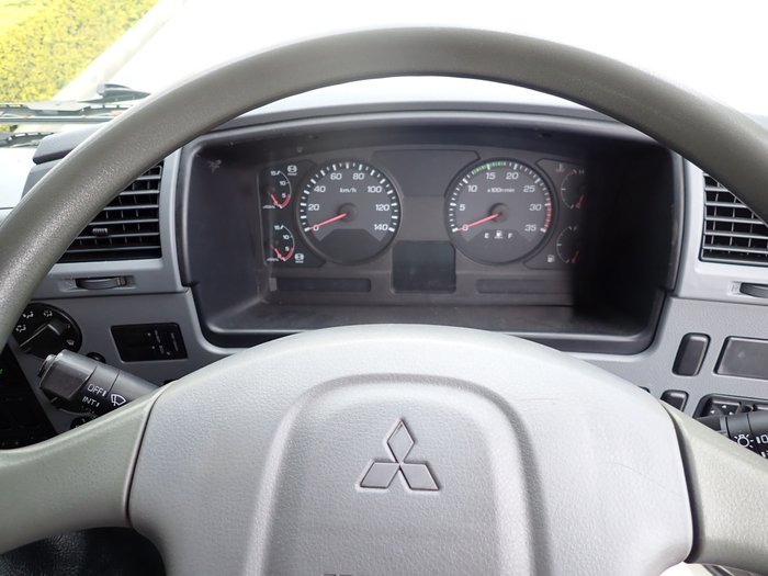 2018 MITSUBISHI FIGHTER 1427