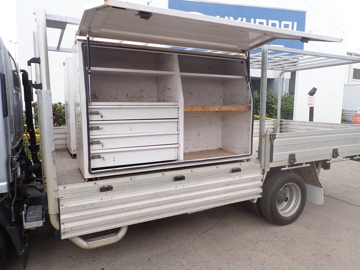 2018 ISUZU NLR 45-150