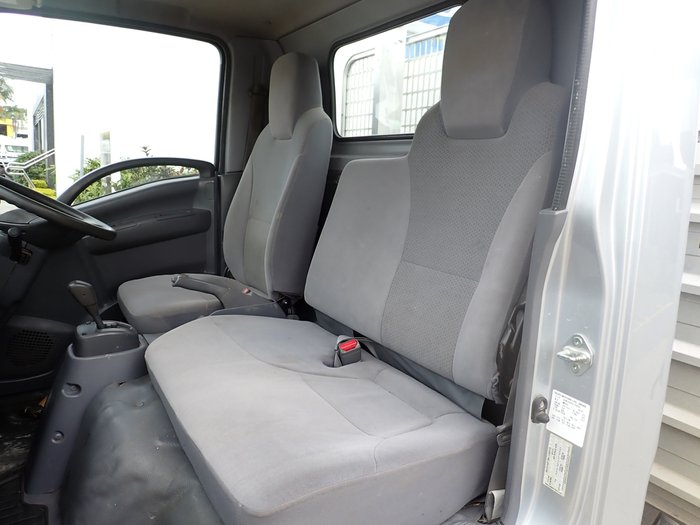 2018 ISUZU NLR 45-150